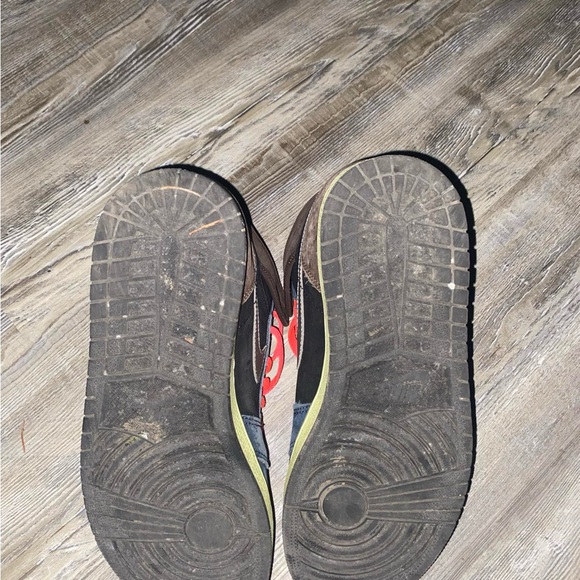 No box size 10 good condition need clean - Picture 5 of 5